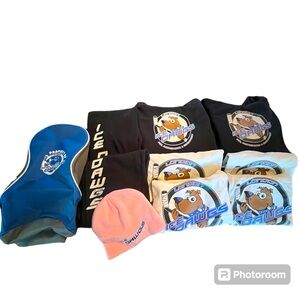 London Ice Dawgs Hockey Club, lot of youth apparel